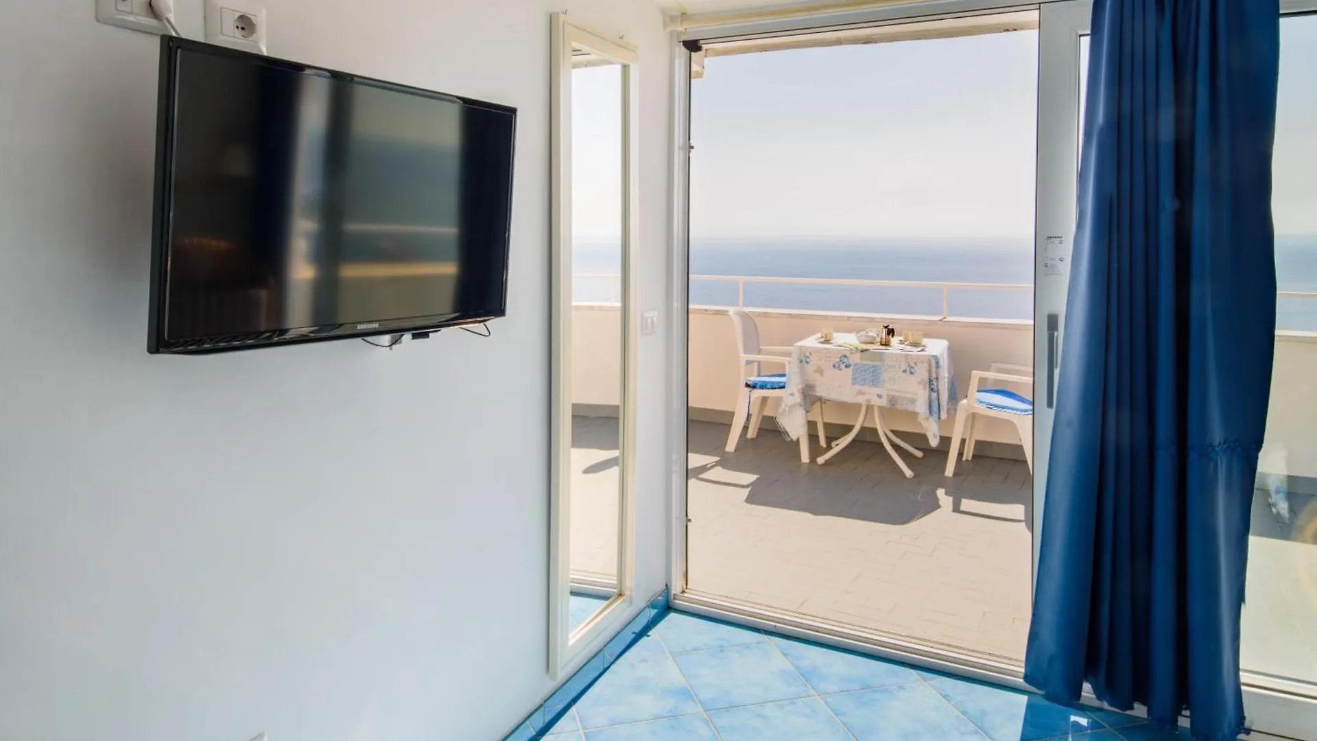 Casa Vacanze La Rosa Del Mare Amalfi 0*,