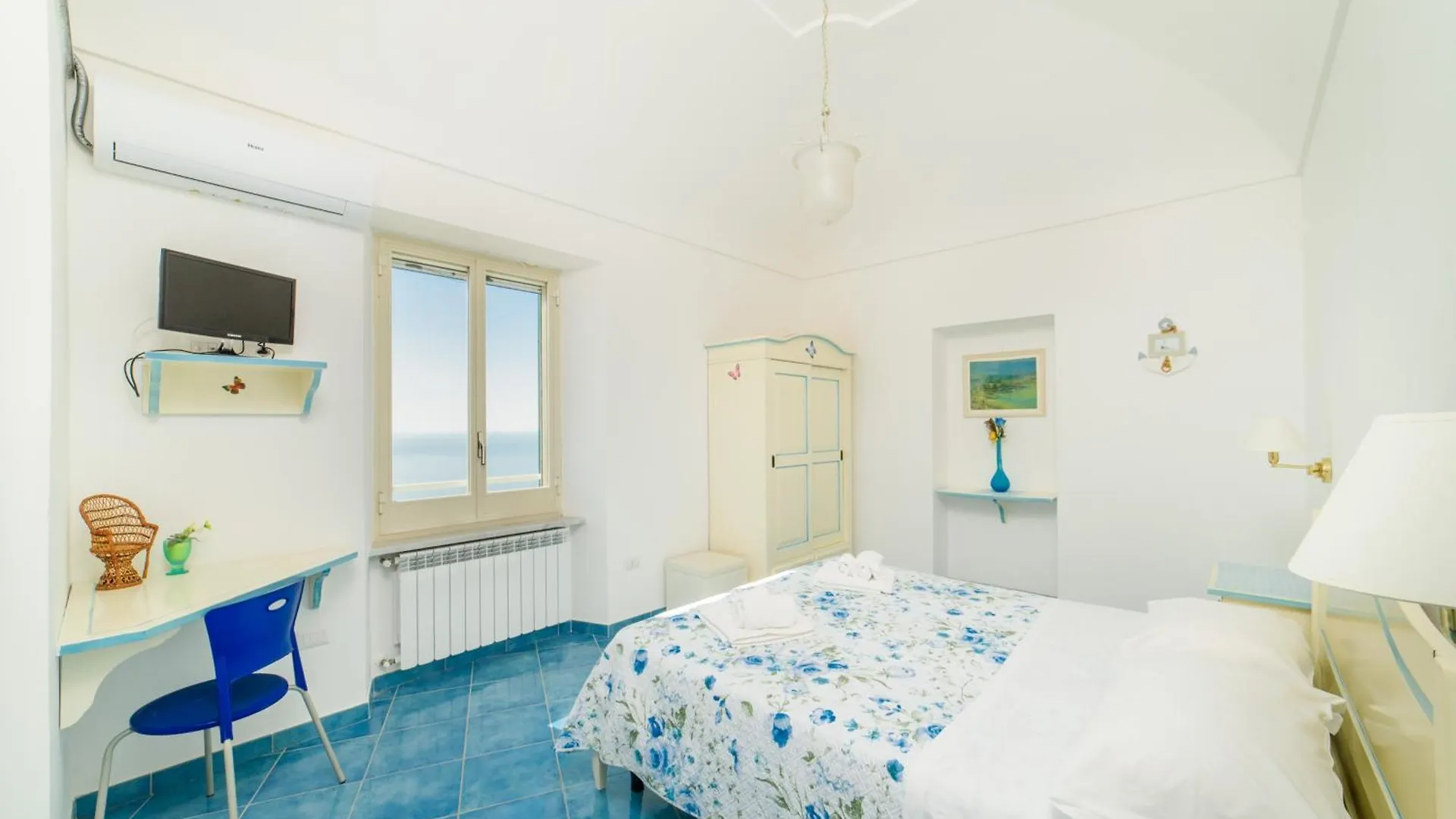 Casa Vacanze La Rosa Del Mare Amalfi